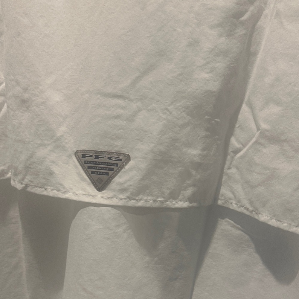 Columbia Men's White Casual Button Down Shirt omni shade relaxed Fit Size L - Picture 9 of 16